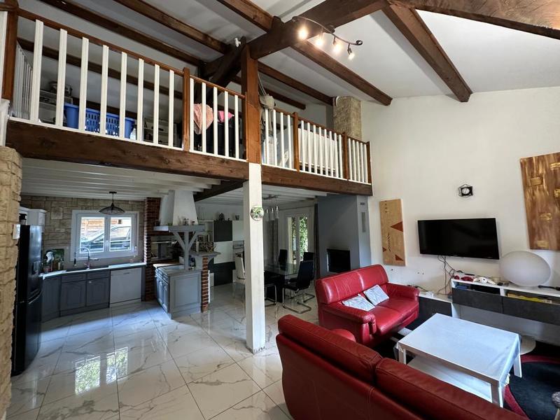 Maison - 120 m² - 5 pièces