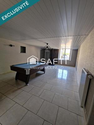 Maison - 226 m² - 10 pièces