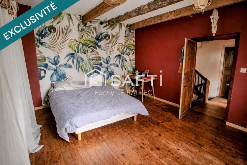 Maison - 180 m² - 8 pièces