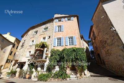 Maison - 200 m² - 6 pièces