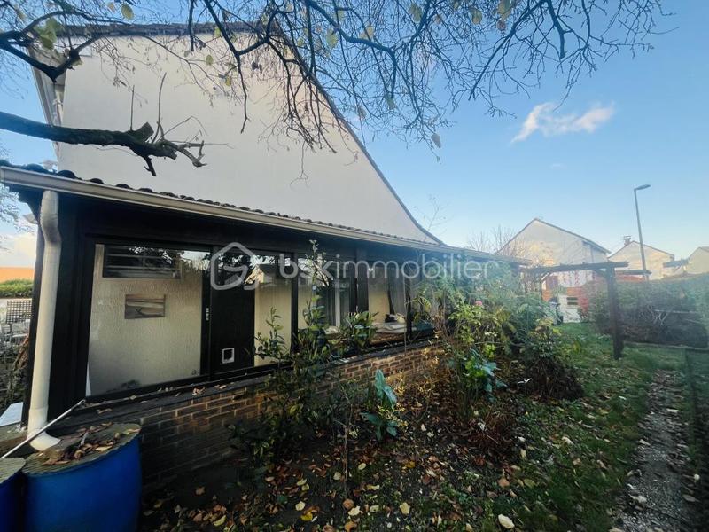 Maison - 140 m² - 6 pièces