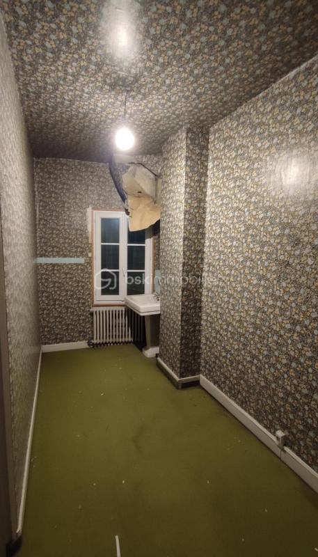 Immeuble - 240 m² - 8 pièces