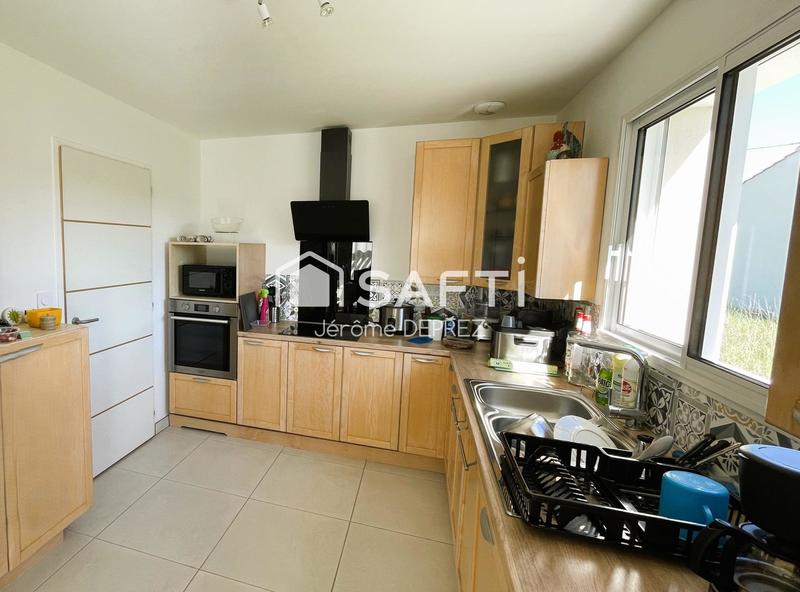 Maison - 99 m² - 4 pièces