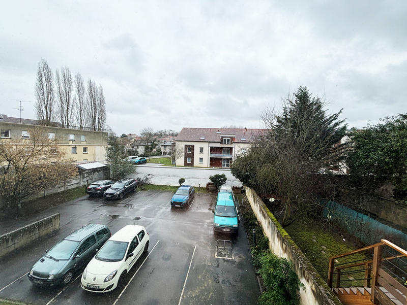 Appartement - 75 m² - 4 pièces