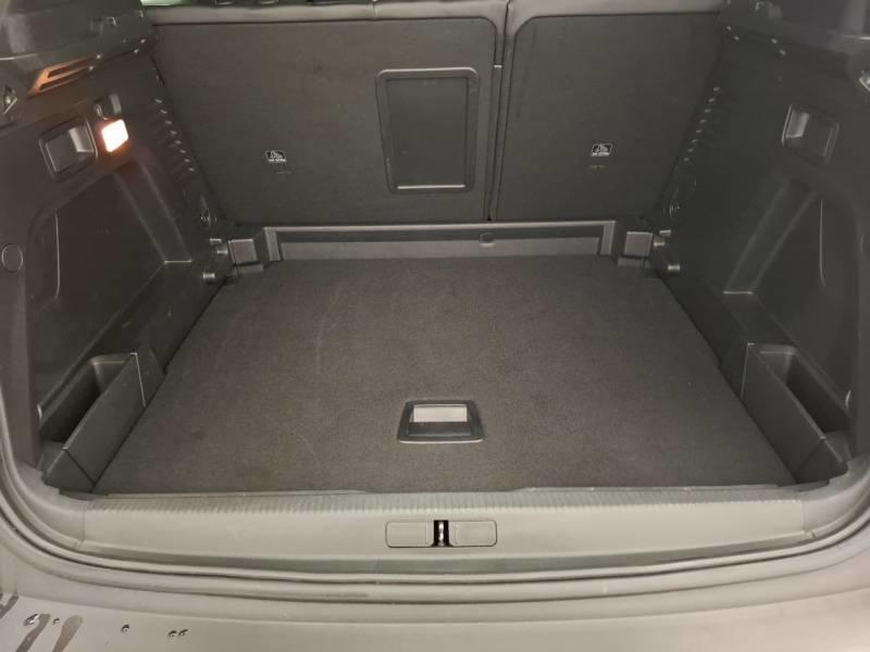 Peugeot 3008 Hybrid 136 e-Dcs6 Gt