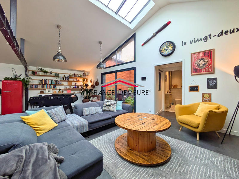 Maison contemporaine - 166 m² - 6 pièces