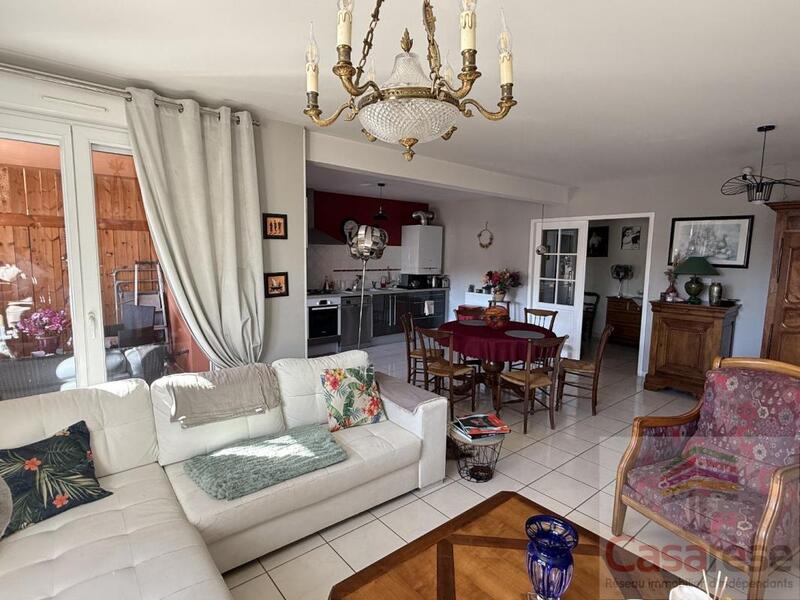 Appartement - 105 m² - 4 pièces