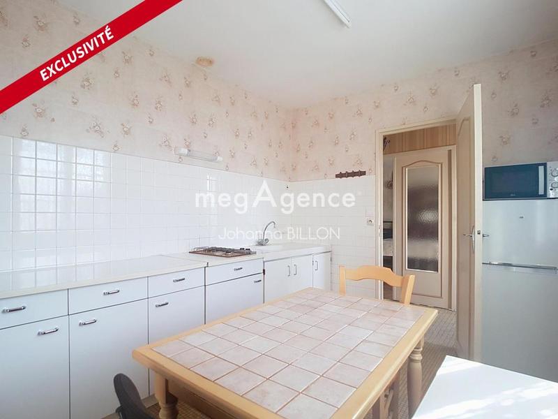 Maison traditionnelle - 80 m² - 4 pièces