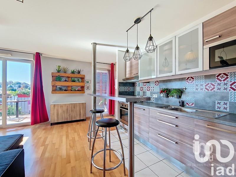 Appartement - 65 m² - 3 pièces