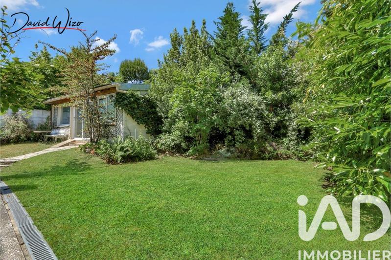 Maison - 170 m² - 9 pièces