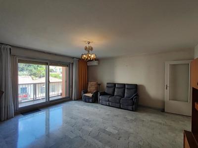 Appartement - 77 m² - 3 pièces