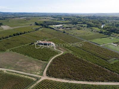 Maison - 400 m² - 1 pièce