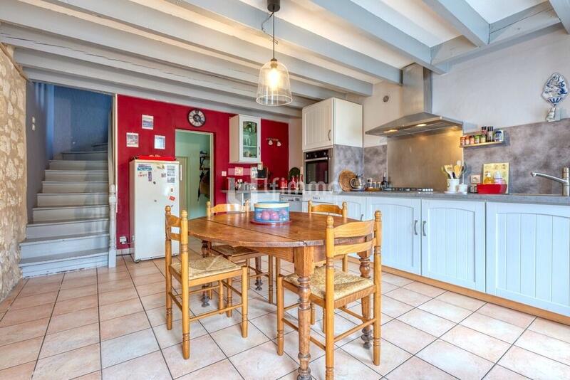 Maison en pierre - 190 m² - 7 pièces