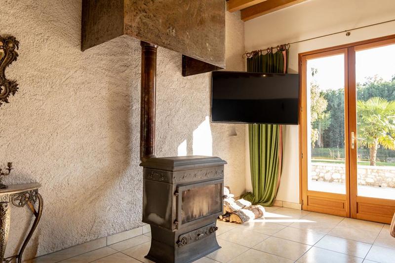 Maison - 306 m² - 7 pièces