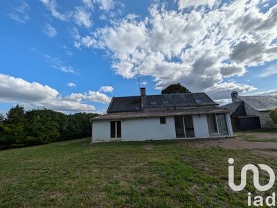 Maison - 130 m² - 8 pièces