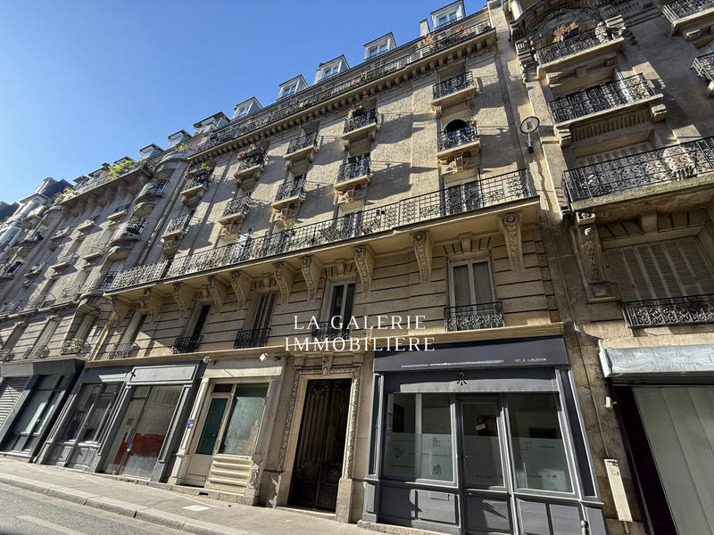 Local commercial - 41 m² - 2 pièces