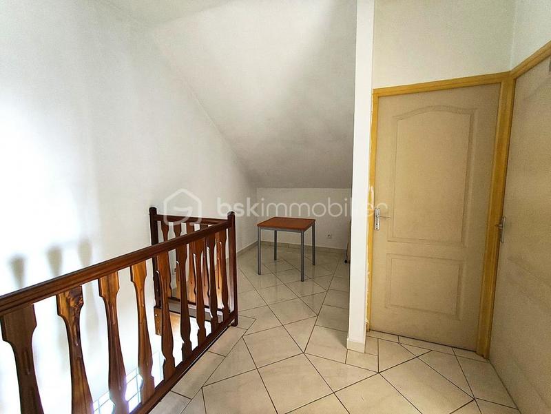 Maison - 115 m² - 4 pièces