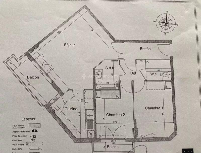 Appartement - 67 m² - 3 pièces