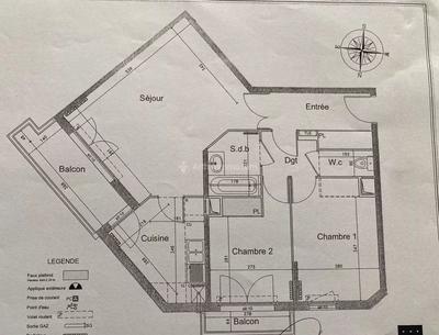 Appartement - 67 m² - 3 pièces