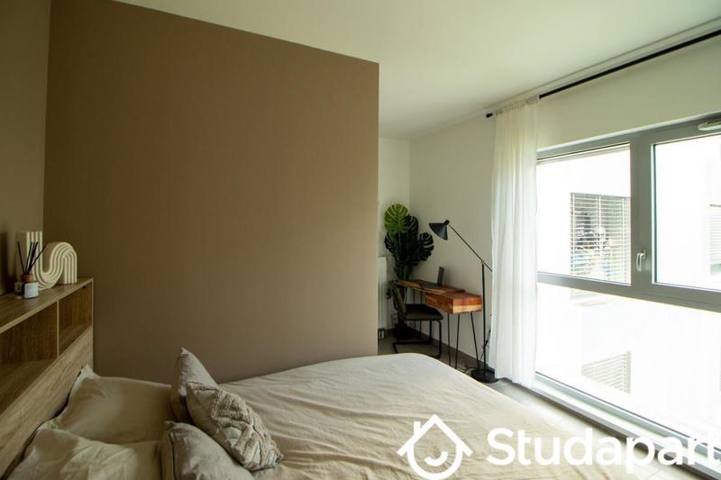 Chambre - 12 m² - 1 pièce