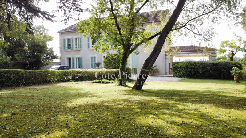 Maison - 178 m² - 6 pièces