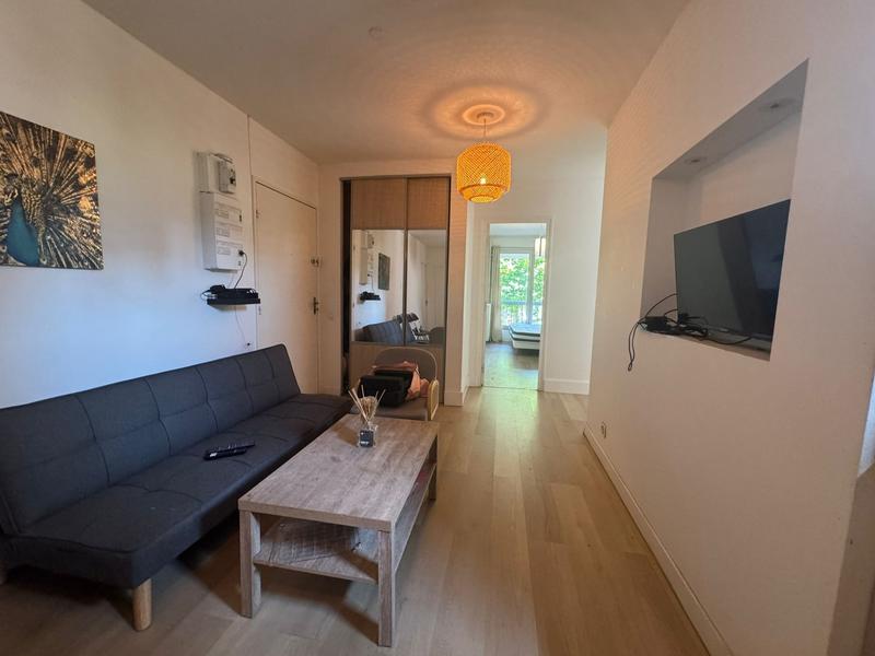 Appartement - 75 m² - 5 pièces
