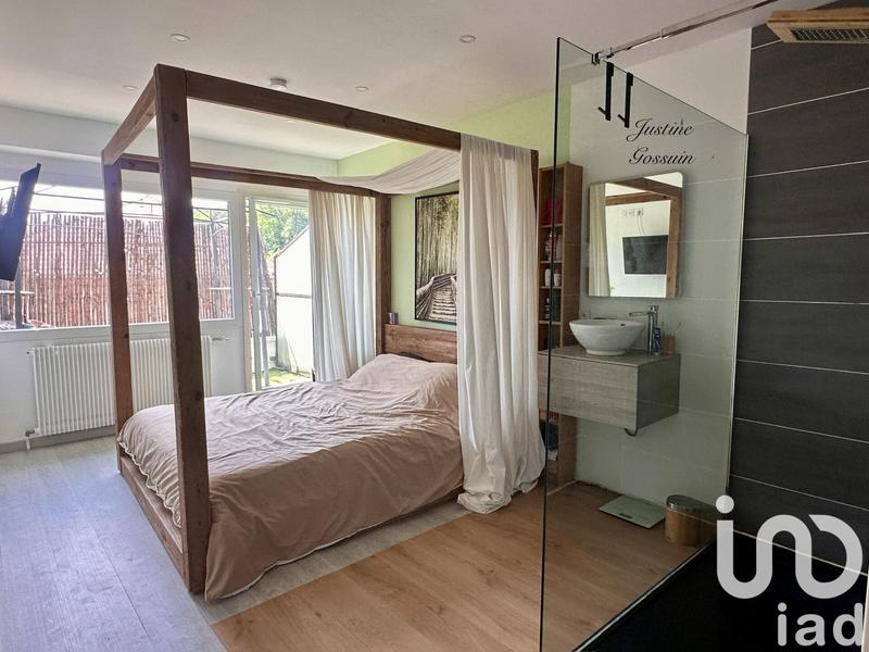 Appartement - 90 m² - 4 pièces