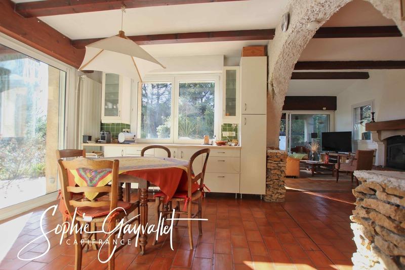 Maison - 180 m² - 6 pièces