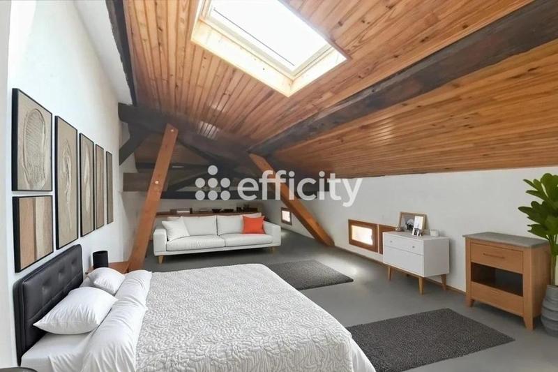 Appartement - 105 m² - 3 pièces