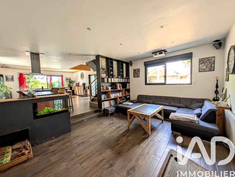 Maison - 175 m² - 8 pièces