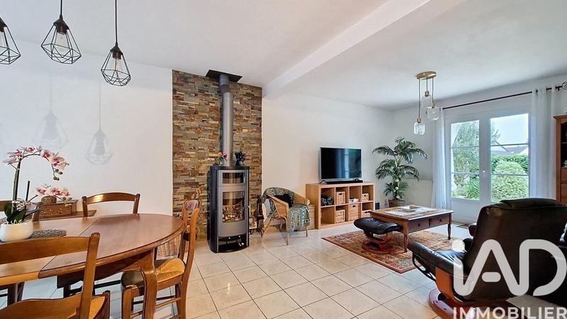 Maison - 140 m² - 6 pièces