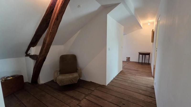 Propriété - 204 m² - 10 pièces