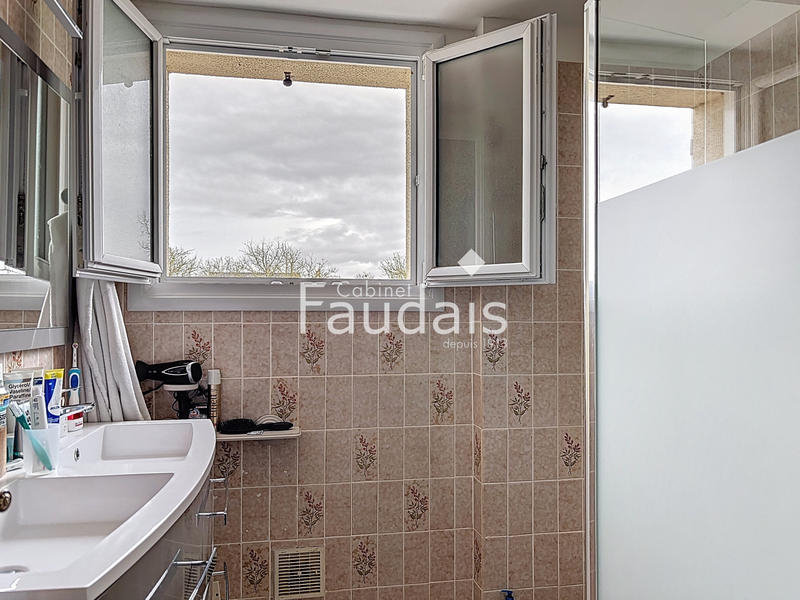 Maison - 108 m² - 5 pièces