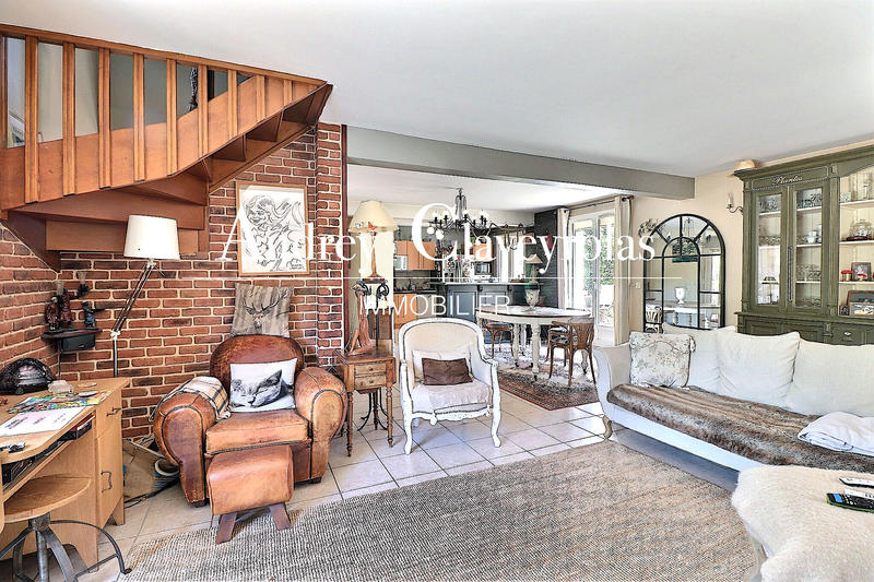 Maison - 154 m² - 5 pièces