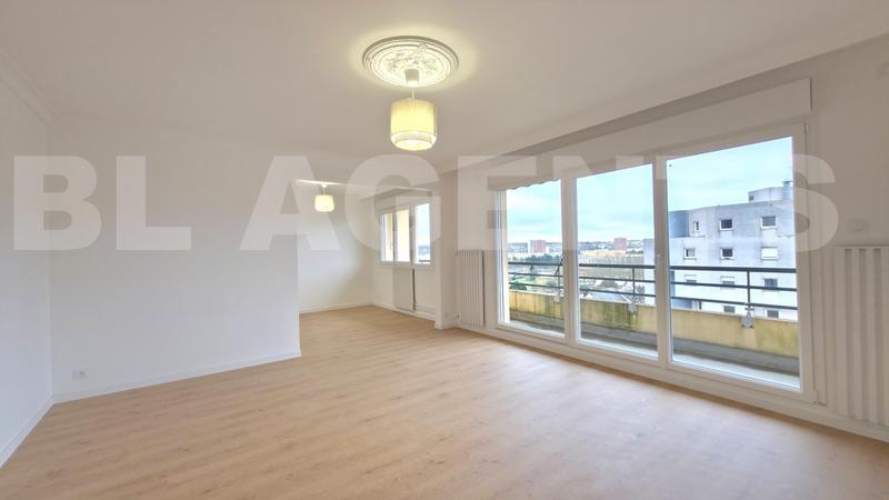 Appartement - 93 m² - 4 pièces