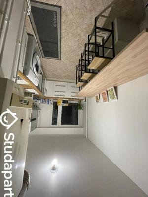 Chambre - 9 m² - 1 pièce