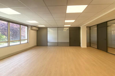 Bureau - 1 095 m²