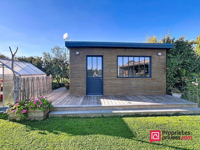 Maison - 168 m² - 7 pièces