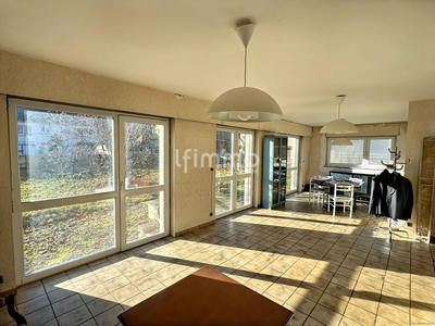 Maison - 152 m² - 5 pièces