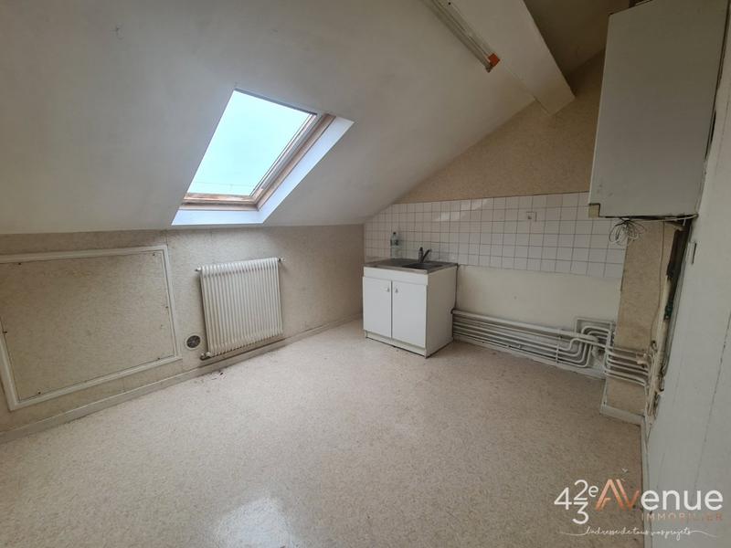 Immeuble - 746 m² - 31 pièces