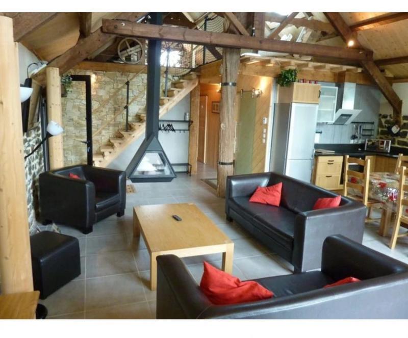 Maison - 212 m² - 12 pièces