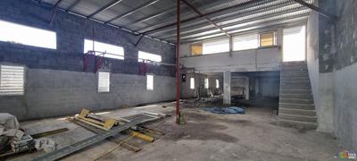 Local commercial - 391 m² - 1 pièce