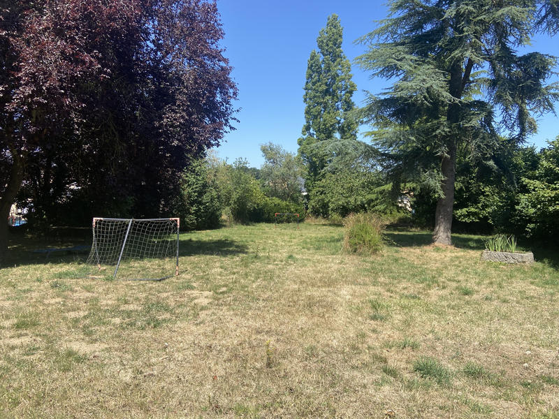 Maison - 138 m² - 4 pièces