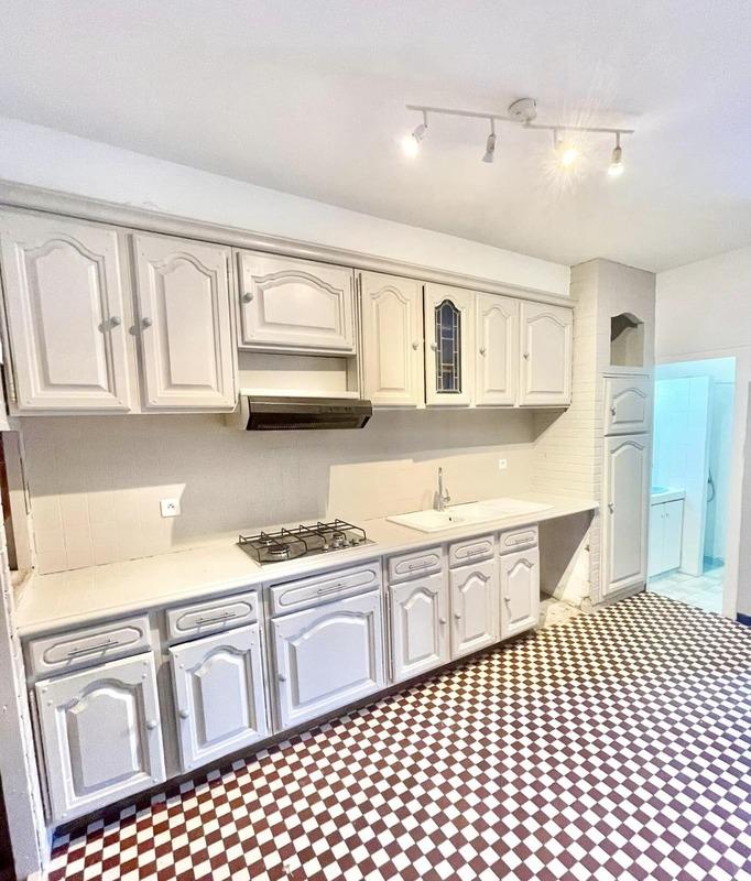 Maison - 98 m² - 6 pièces