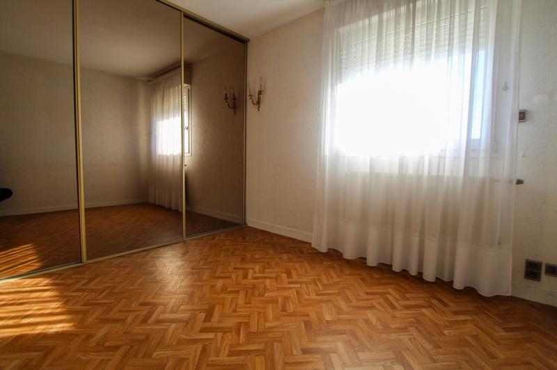 Appartement - 83 m² - 3 pièces