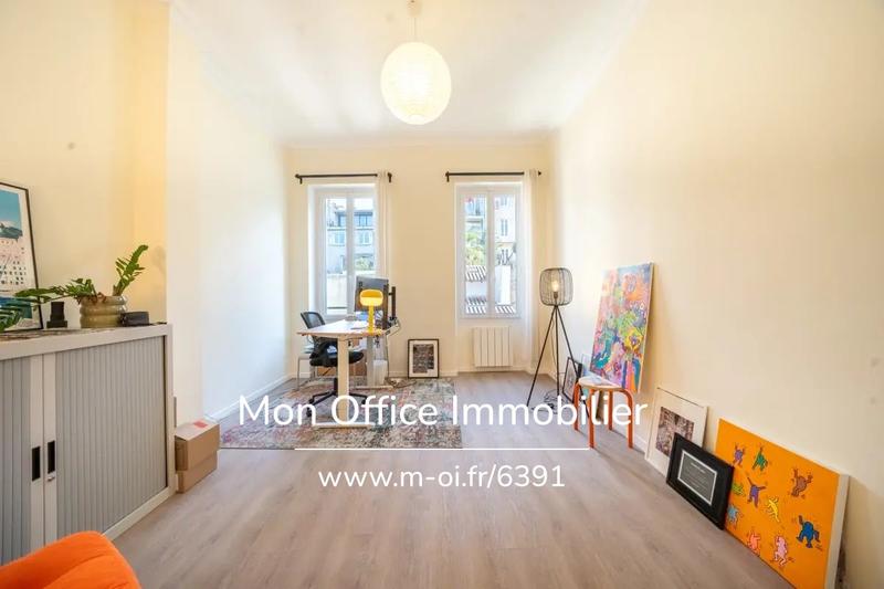 Appartement - 65 m² - 3 pièces