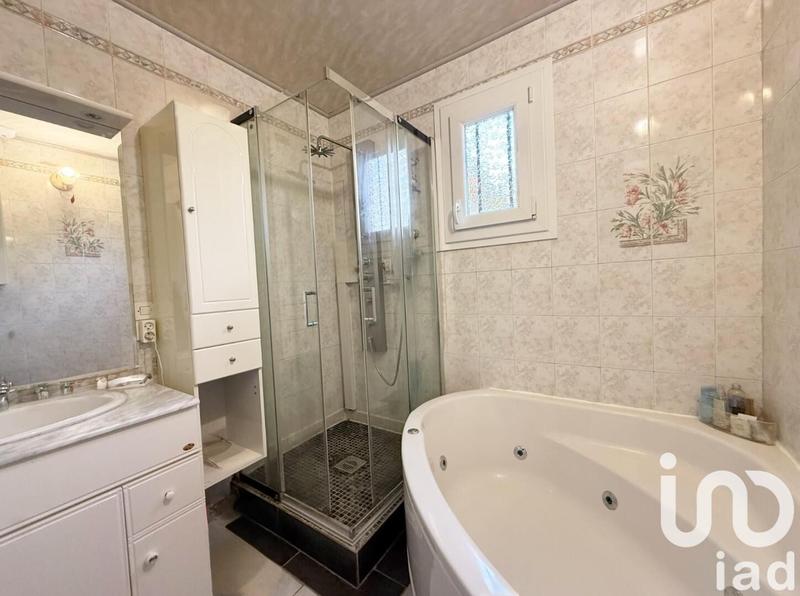 Maison - 141 m² - 6 pièces