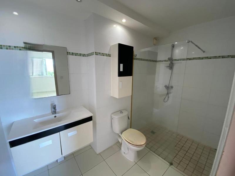 Appartement - 77 m² - 3 pièces