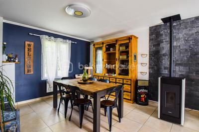 Maison - 158 m² - 7 pièces