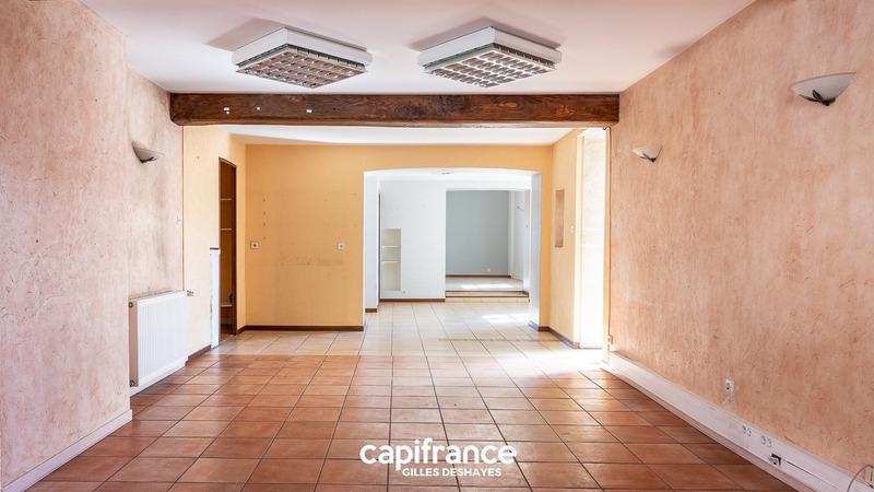 Local commercial - 129 m² - 3 pièces